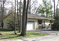 Vacation Homes in Indian River Michigan